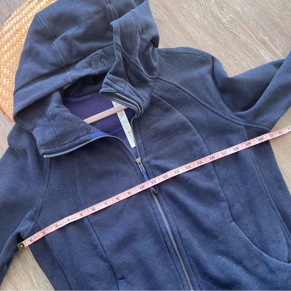 Lululemon navy blue scuba hoodie full zip women’s size 12 - Picture 4 of 5